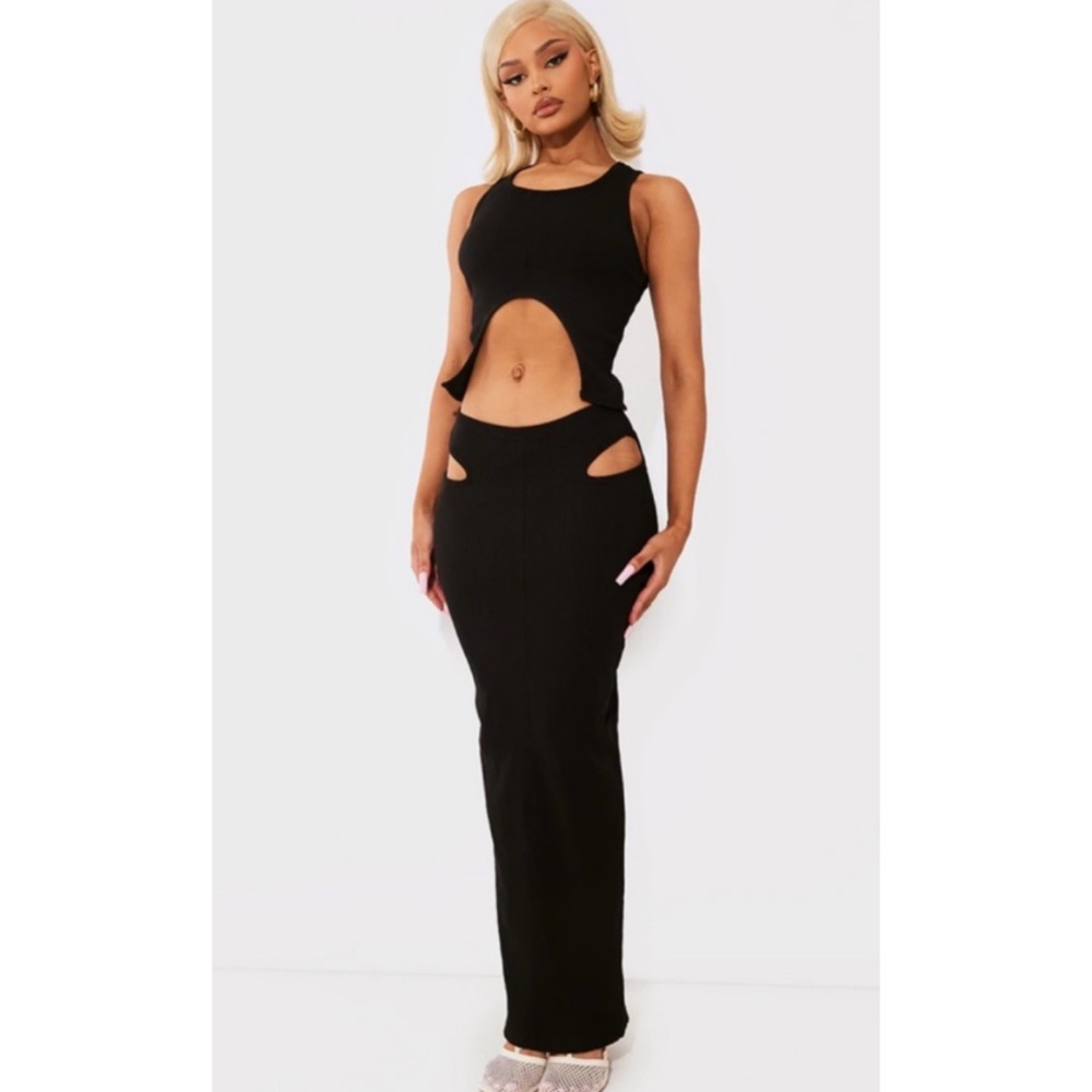 PrettyLittleThing Black Cut-Out Pencil Skirt